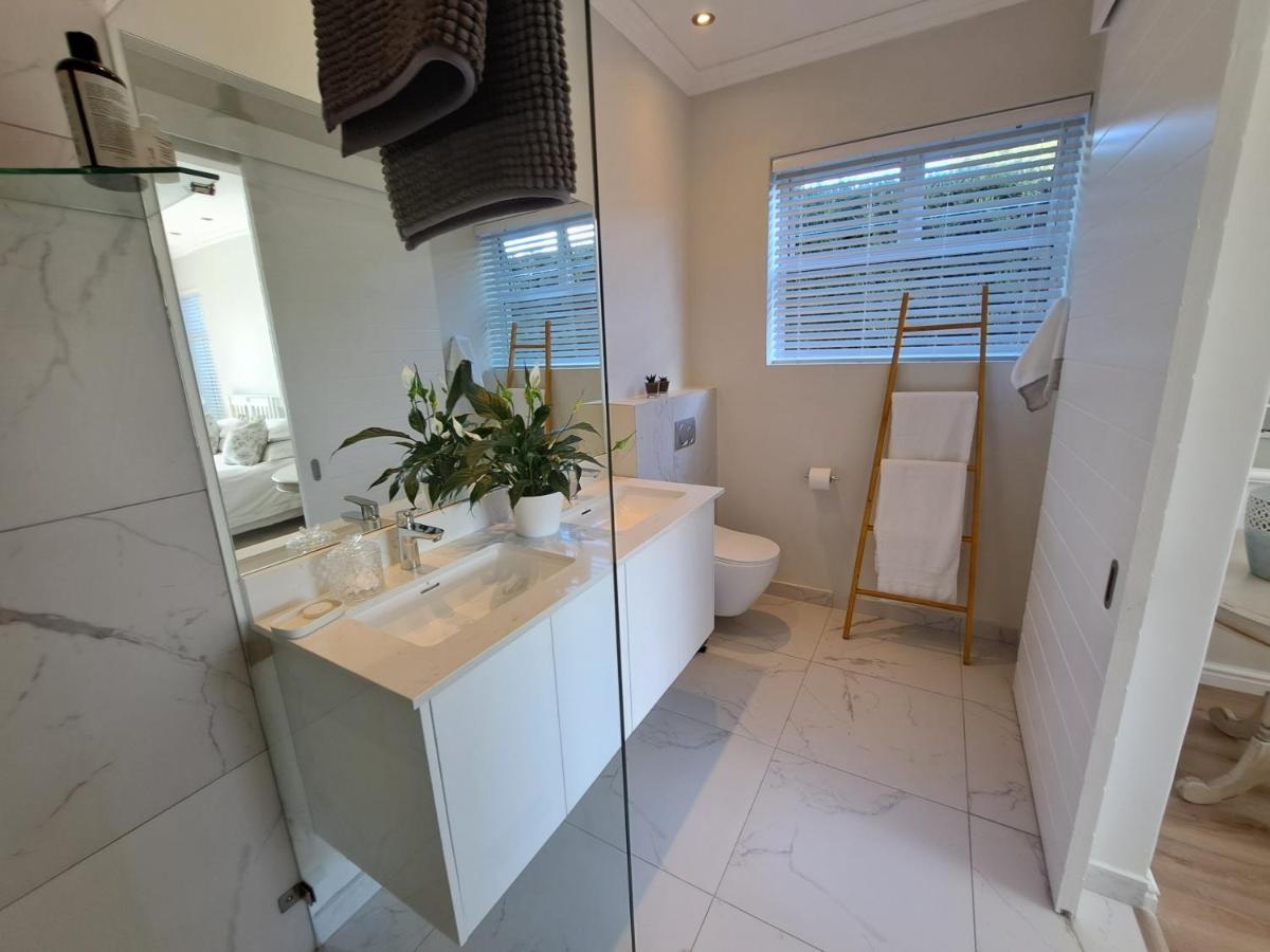 Knysna Private Estate Lagoon - Garden Apartments- Secure Estate Exterior photo