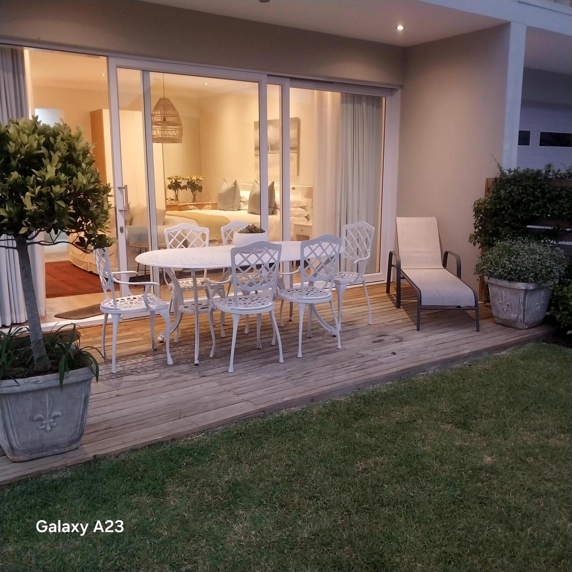 Knysna Private Estate Lagoon - Garden Apartments- Secure Estate Exterior photo